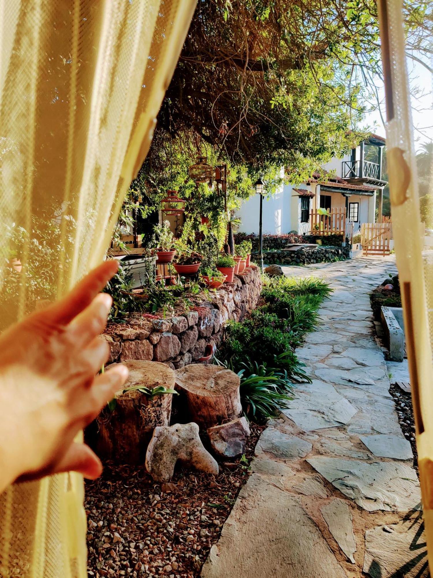Estudio Wabi-Sabi Santa Brigida  Luaran gambar